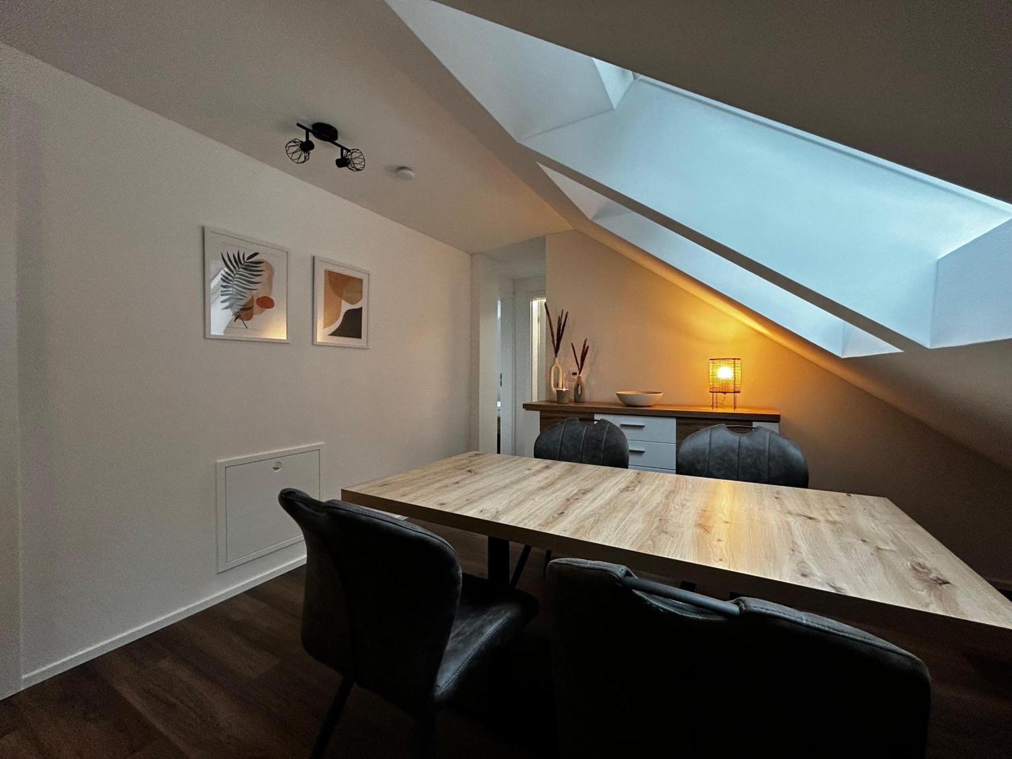 Moderne Ferienwohnung Fuer Familien Im Dachgeschoss 보사우 외부 사진