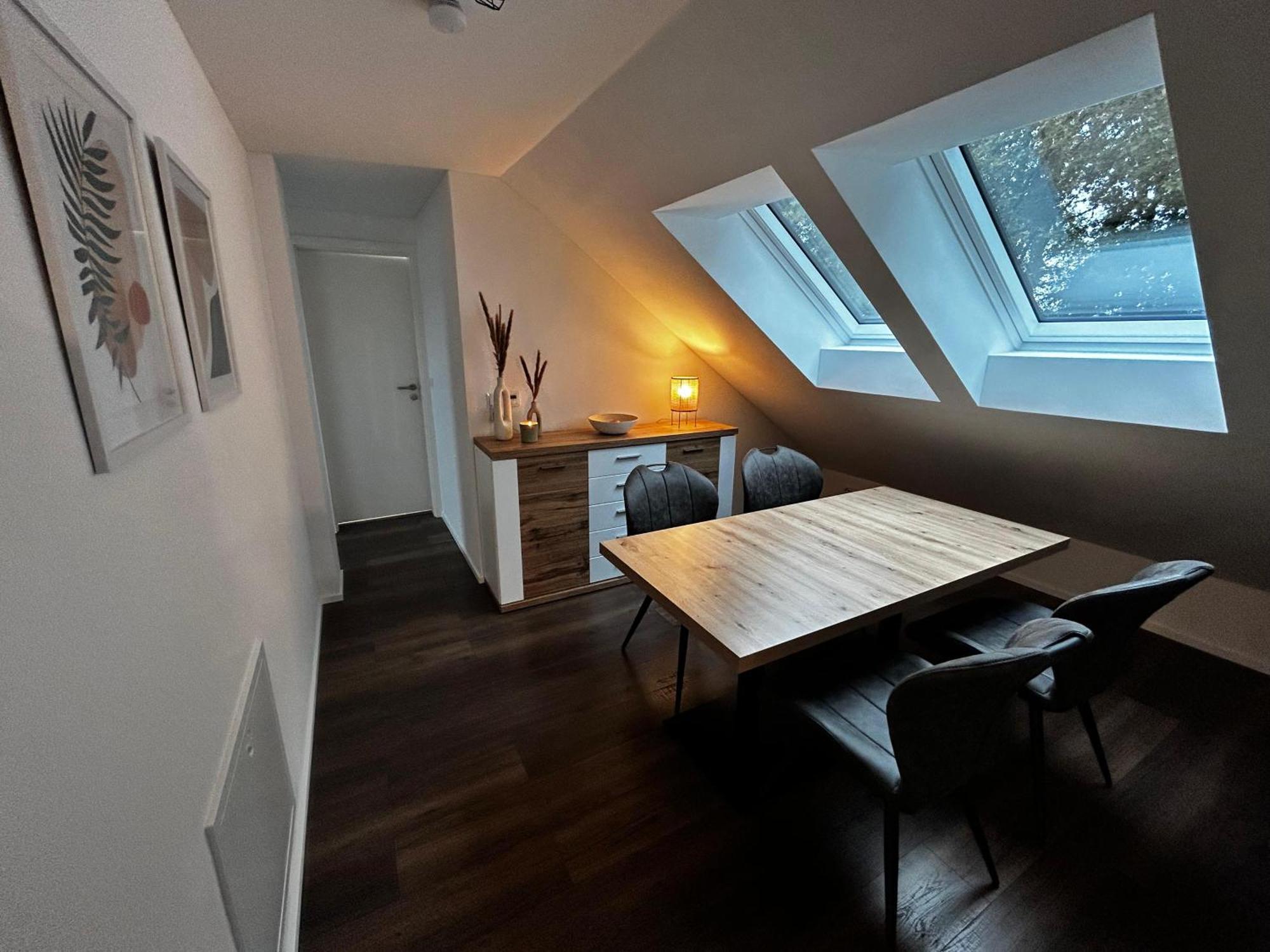 Moderne Ferienwohnung Fuer Familien Im Dachgeschoss 보사우 외부 사진